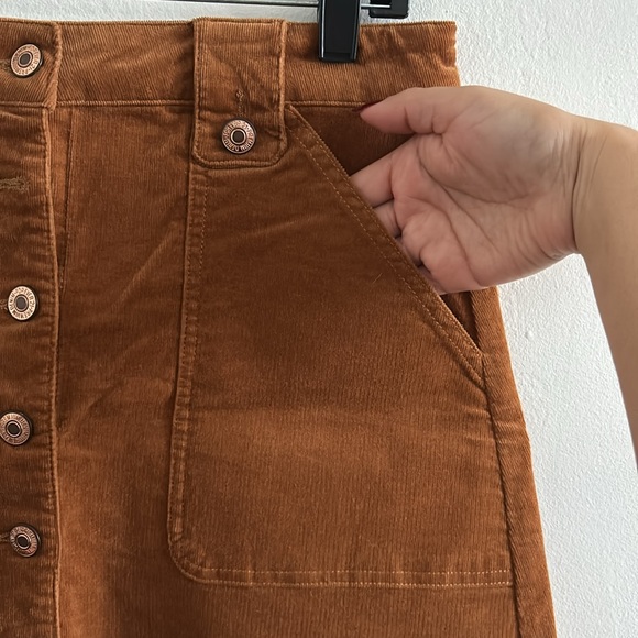 Forever 21 Corduroy Camel Skirt - Picture 3 of 3